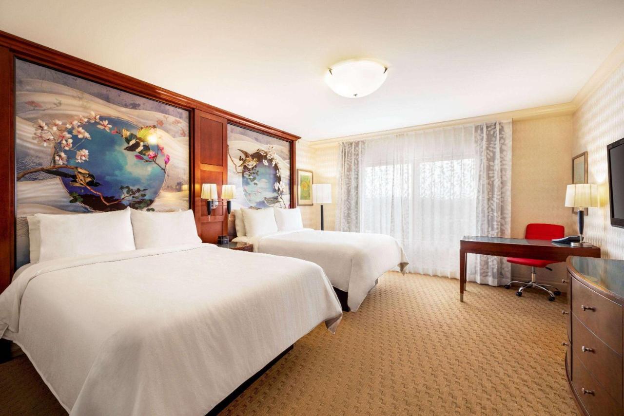 Viana Hotel And Spa, Trademark Collection By Wyndham Westbury Exteriér fotografie