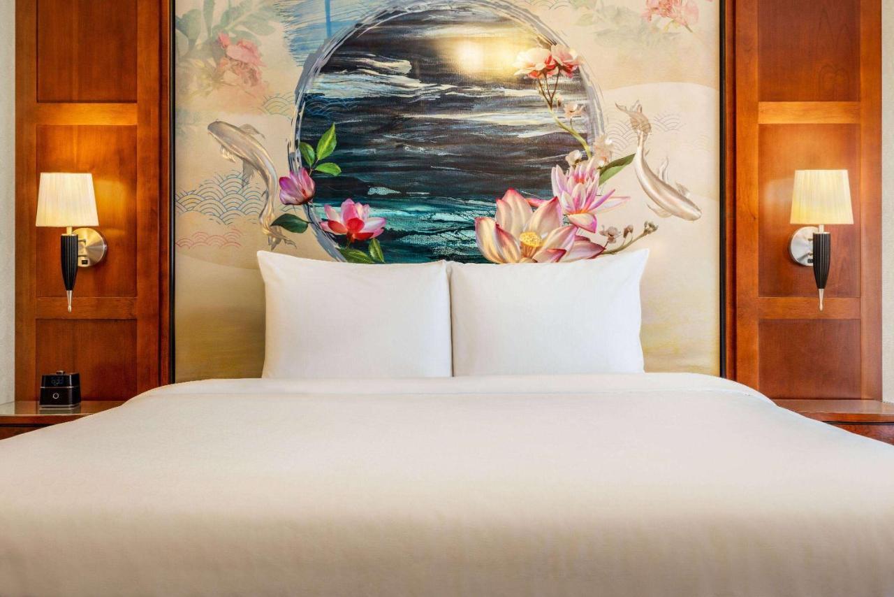 Viana Hotel And Spa, Trademark Collection By Wyndham Westbury Exteriér fotografie