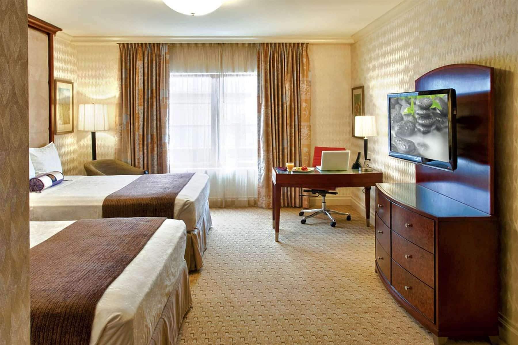 Viana Hotel And Spa, Trademark Collection By Wyndham Westbury Exteriér fotografie