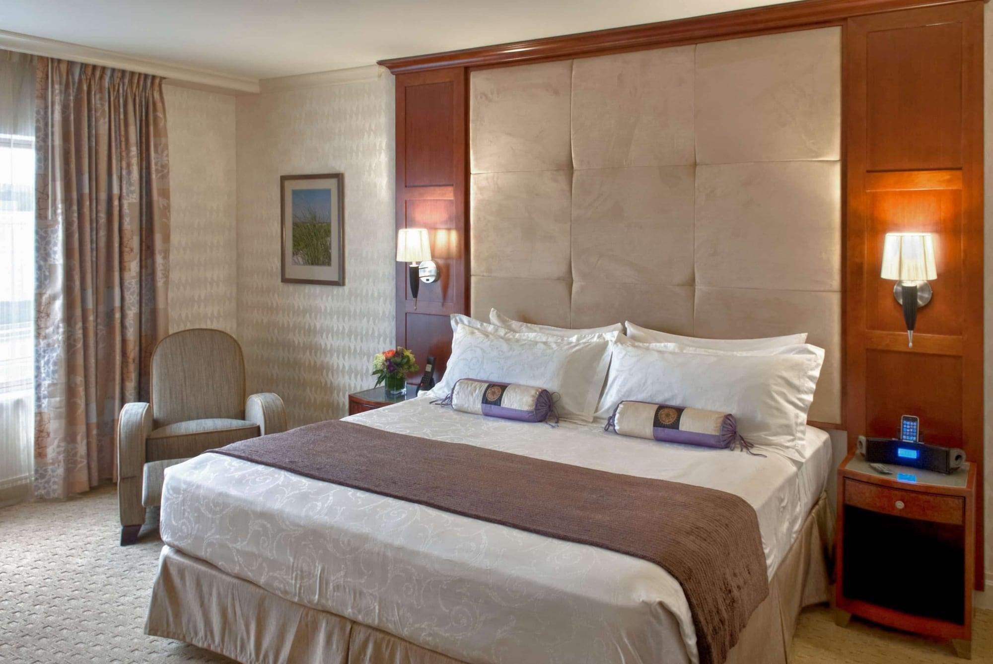 Viana Hotel And Spa, Trademark Collection By Wyndham Westbury Exteriér fotografie