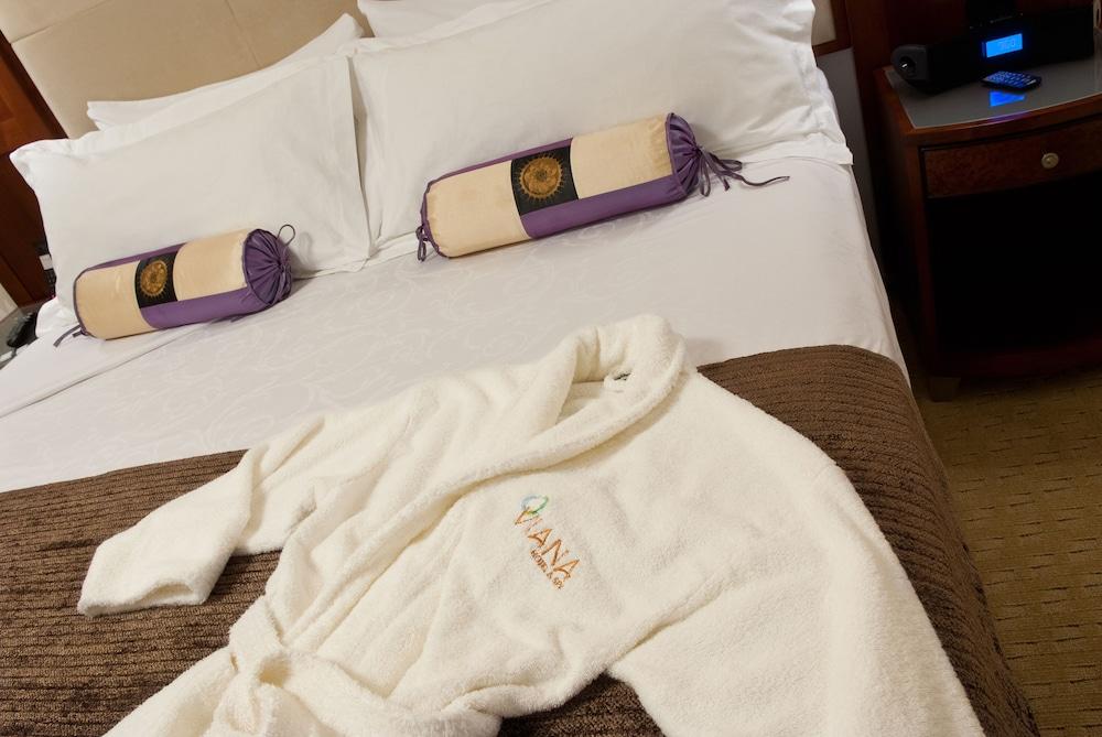 Viana Hotel And Spa, Trademark Collection By Wyndham Westbury Exteriér fotografie